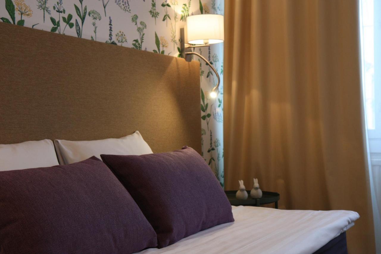 Hotel Aakenus Рованиеми Экстерьер фото