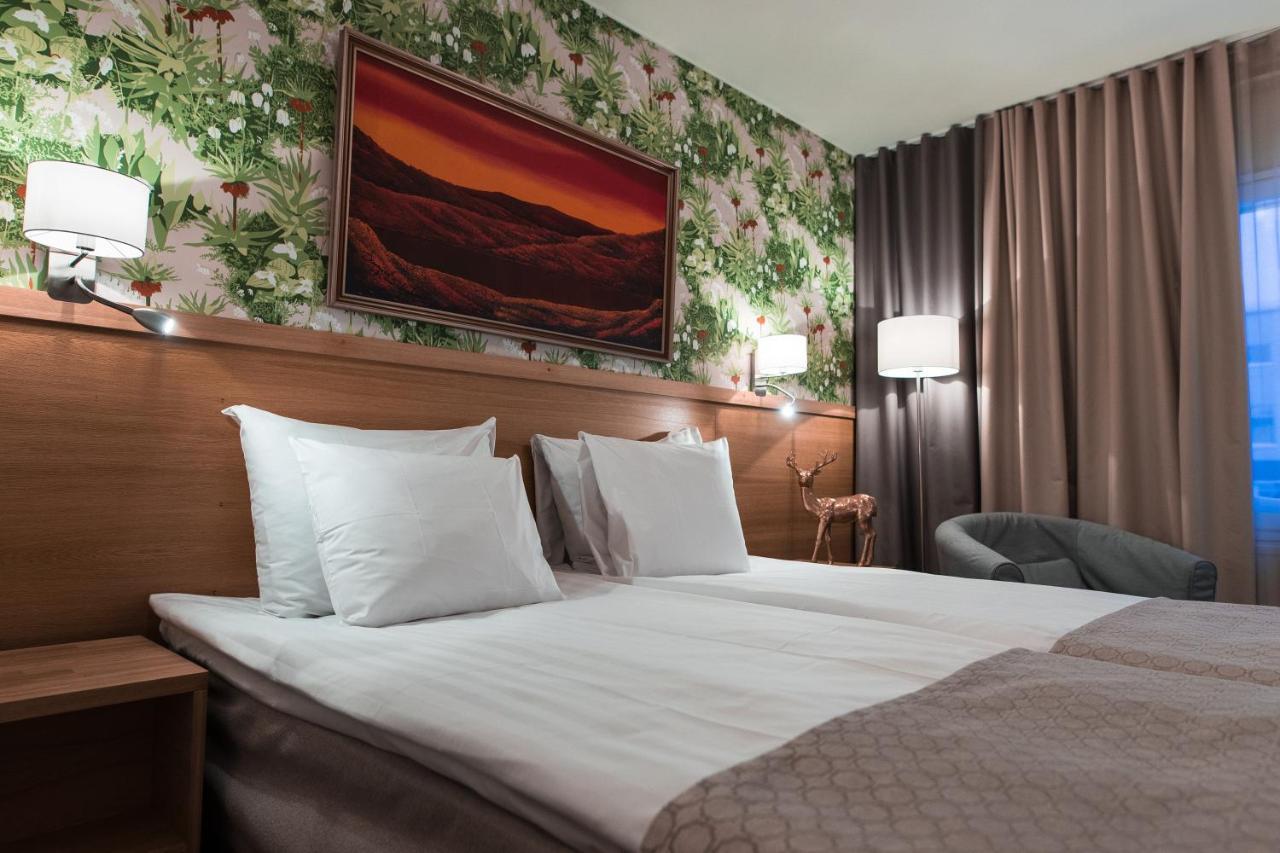 Hotel Aakenus Рованиеми Экстерьер фото